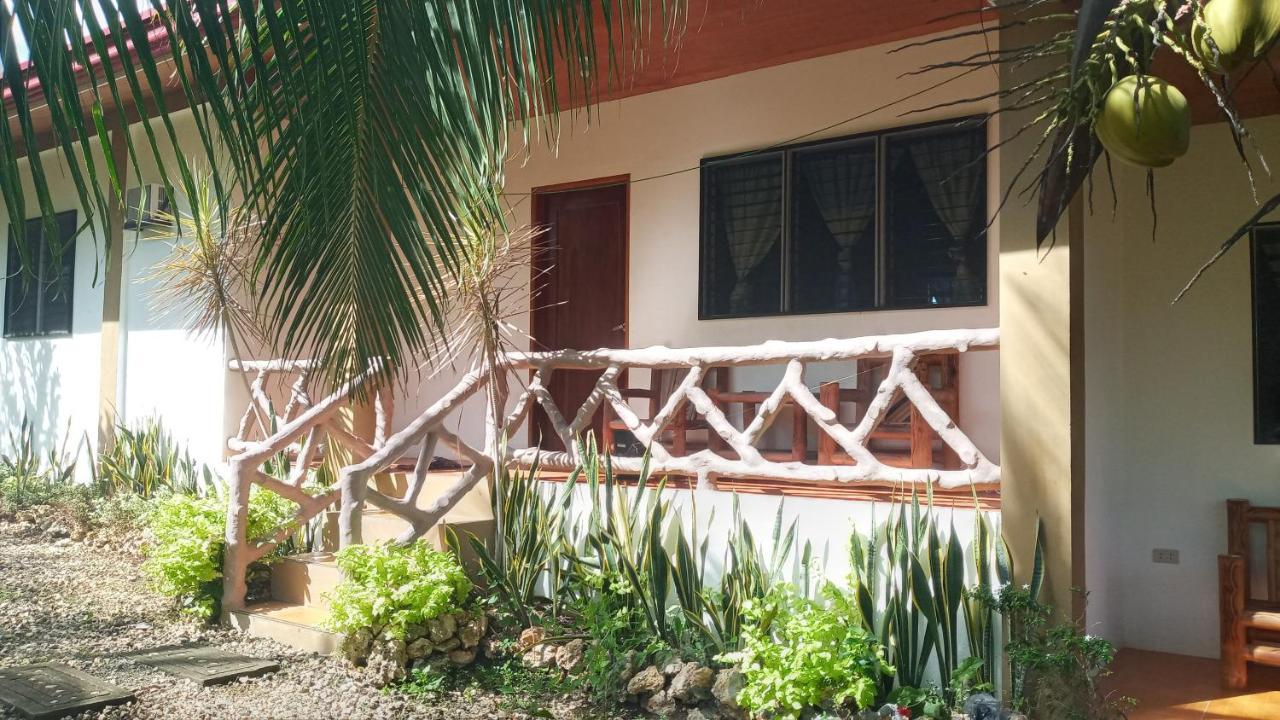 Casa Apartment, , Pool And Restaurant Apartment Siquijor