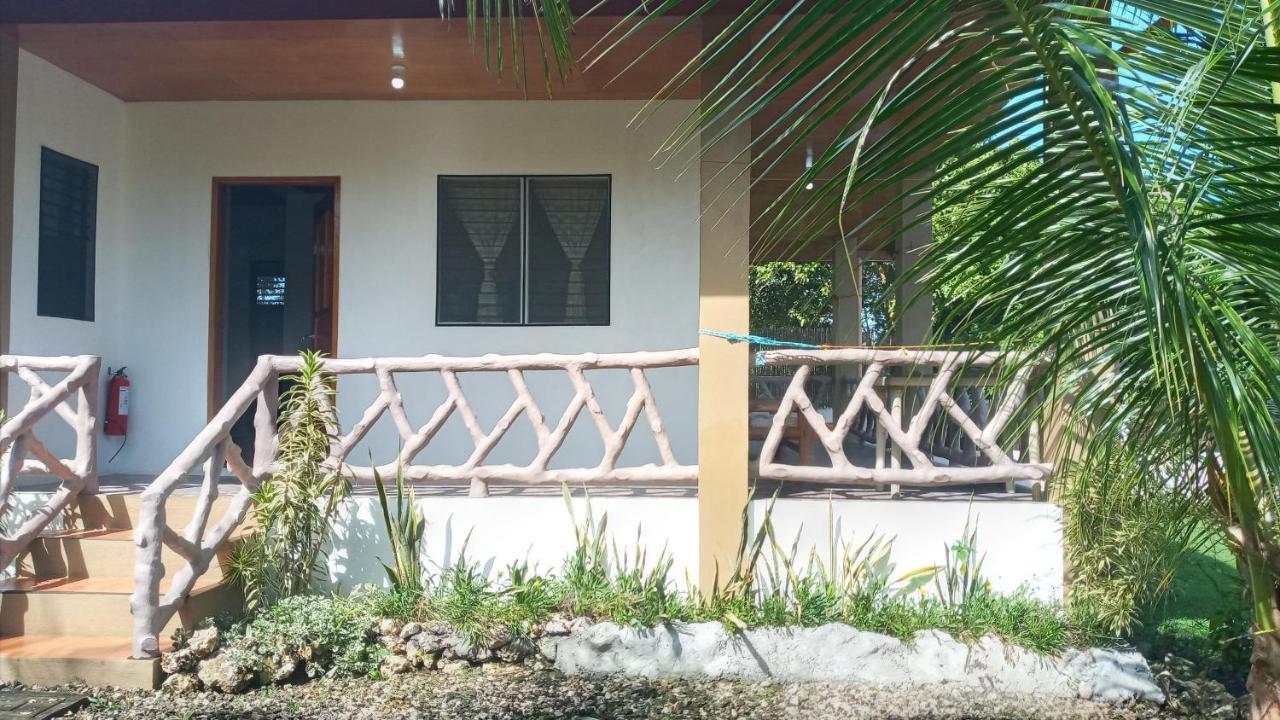 Casa Apartment, , Pool And Restaurant * Siquijor
