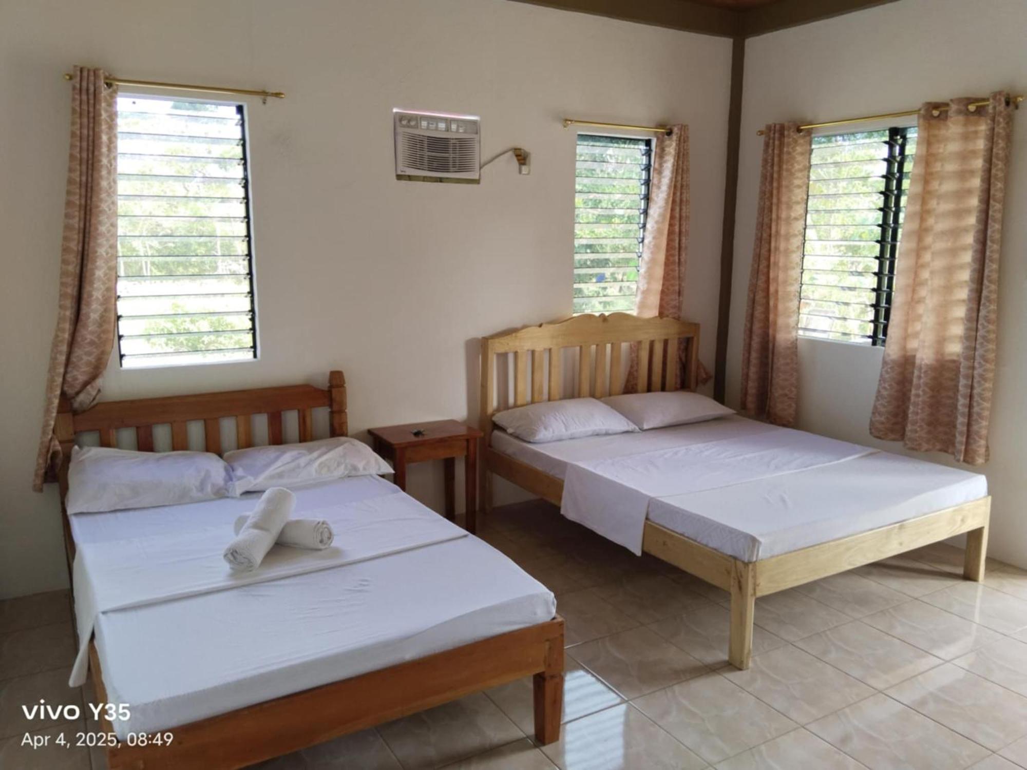 Casa Apartment, , Pool And Restaurant * Siquijor